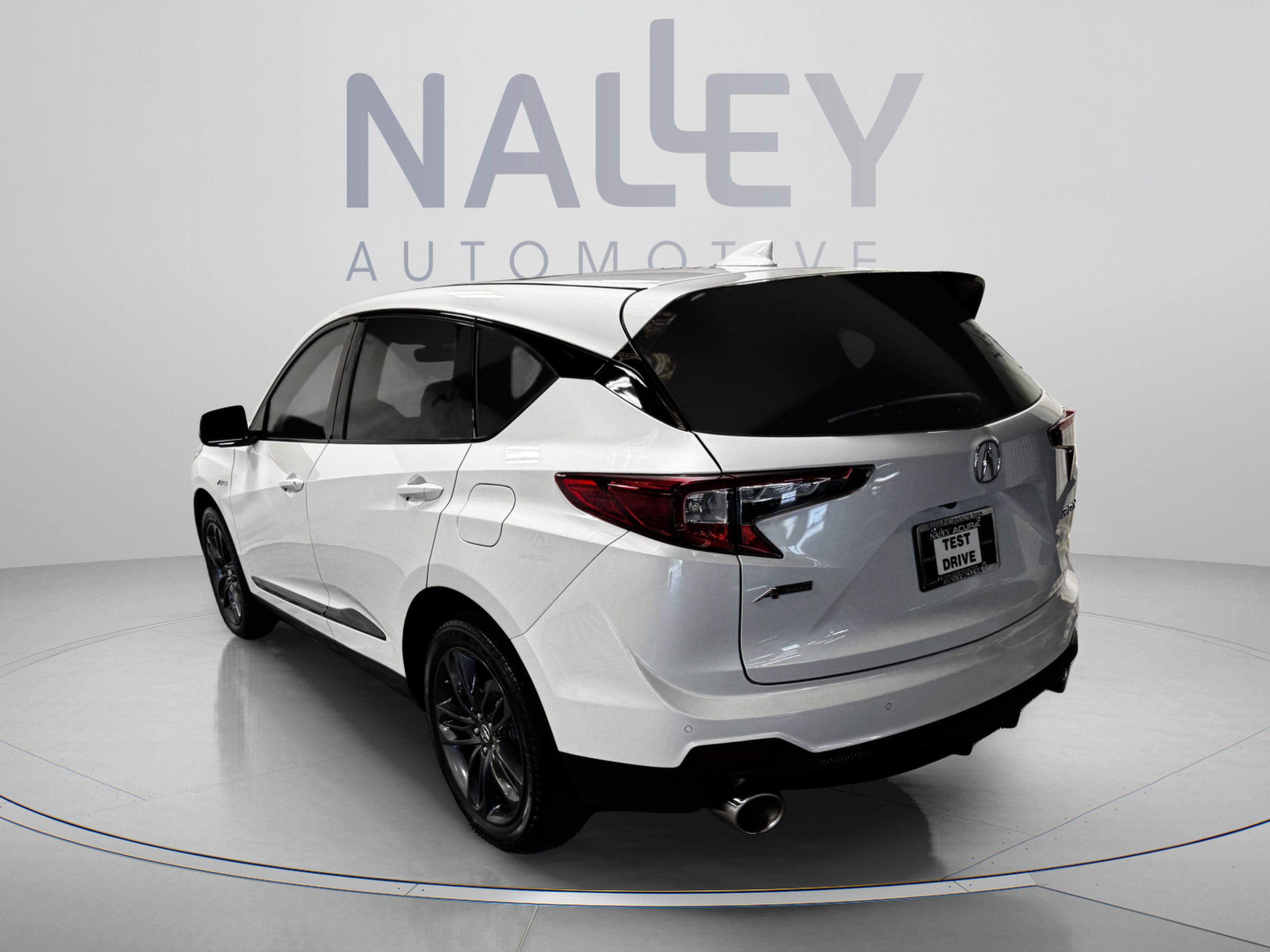 Used 2020 Acura RDX w/ Advance Package FWD image 3