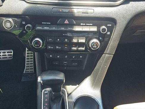 Used 2020 Kia Sportage SX FWD image 11