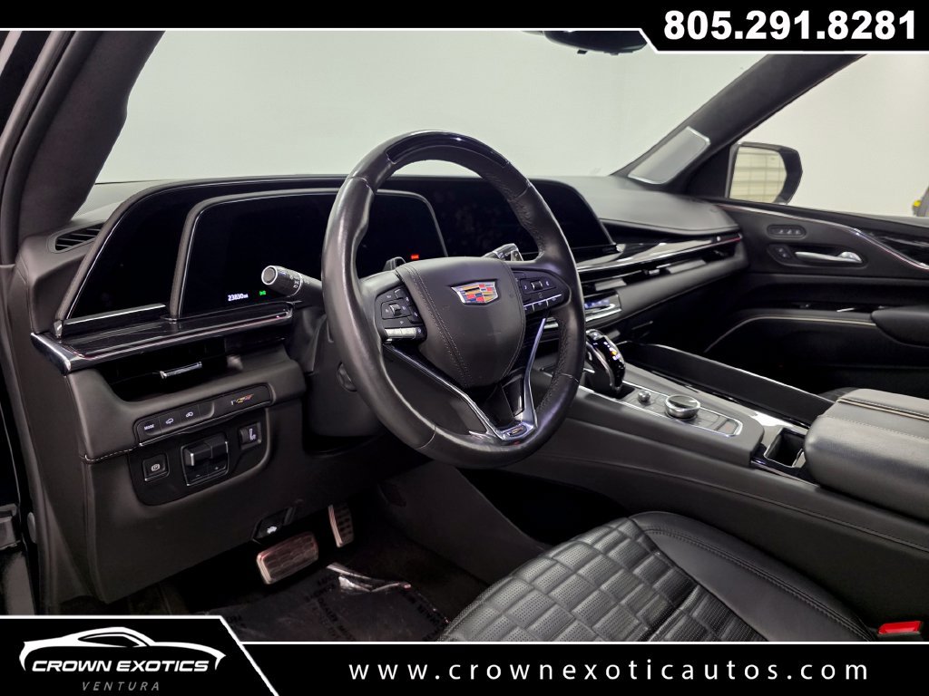 Used 2024 Cadillac Escalade V w/ LPO, ONYX Package AWD/4WD image 23