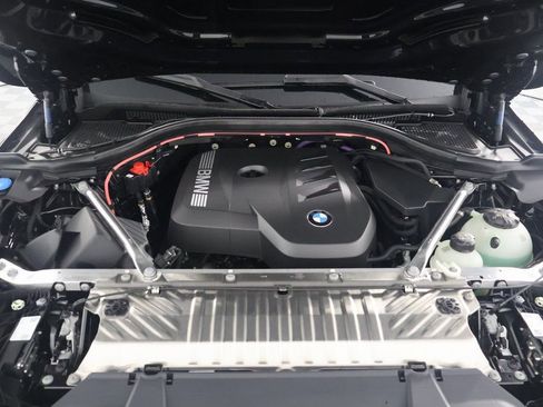 Used 2025 BMW X3 xDrive30i w/ Convenience Package image 9