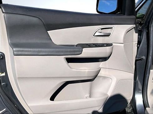Used 2012 Honda Odyssey EX-L image 19