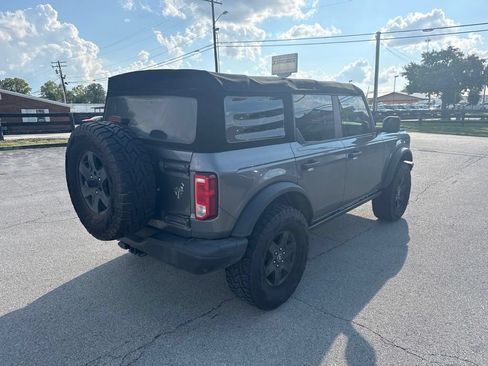 Used 2022 Ford Bronco Black Diamond AWD/4WD image 3