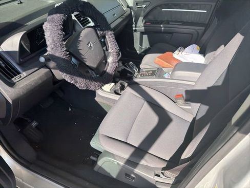 Used 2010 Dodge Journey SXT w/ Flexible Seating Group FWD image 19