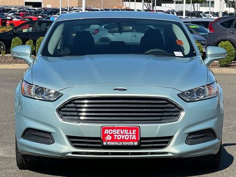 Used 2013 Ford Fusion SE FWD image 10