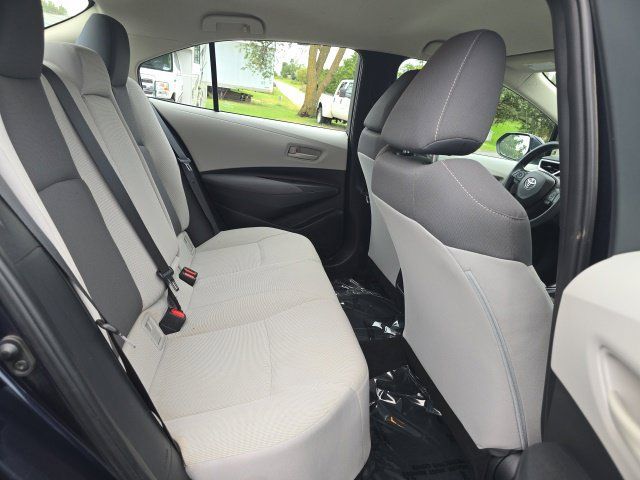 Used 2022 Toyota Corolla LE w/ Carpet Mat Package (TMS) FWD image 24