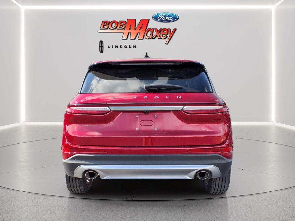 Used 2024 Lincoln Corsair AWD w/ Equipment Group 101A image 6