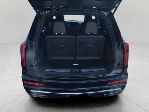 Certified 2025 Cadillac XT6 Premium Luxury w/ Platinum Package AWD/4WD image 13