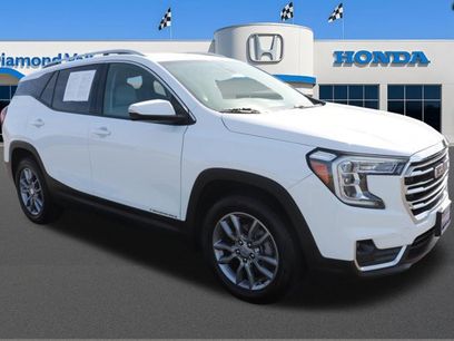 Used 2023 GMC Terrain SLT