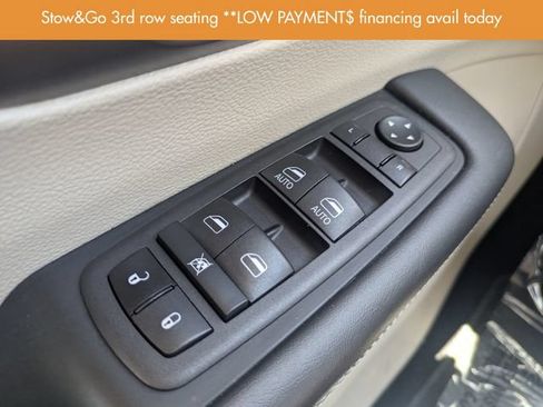 Used 2023 Chrysler Voyager LX FWD image 22