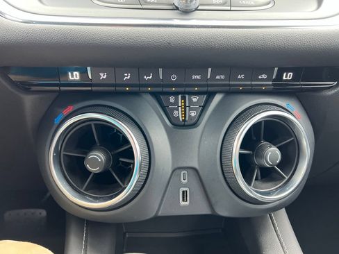 Used 2023 Chevrolet Blazer LT w/ Driver Confidence Package FWD image 17
