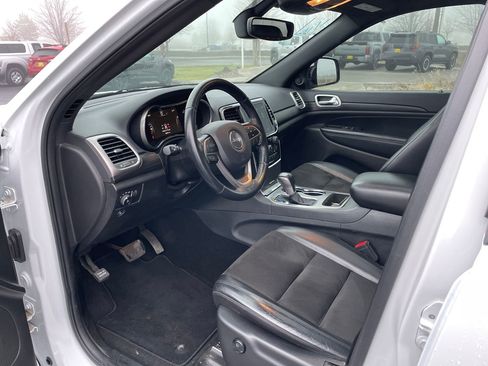 Used 2020 Jeep Grand Cherokee Altitude image 10