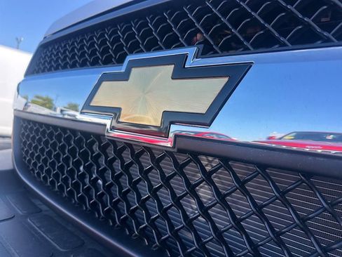 New 2025 Chevrolet Express 2500 w/ Enhanced Convenience Package image 24