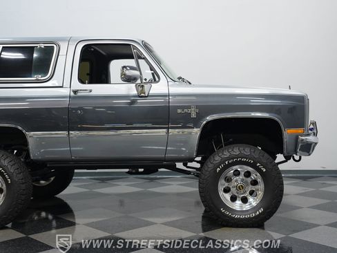 Used 1987 Chevrolet Blazer 4WD image 29
