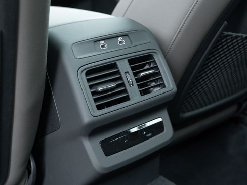 New 2025 Audi Q5 Premium Plus image 24