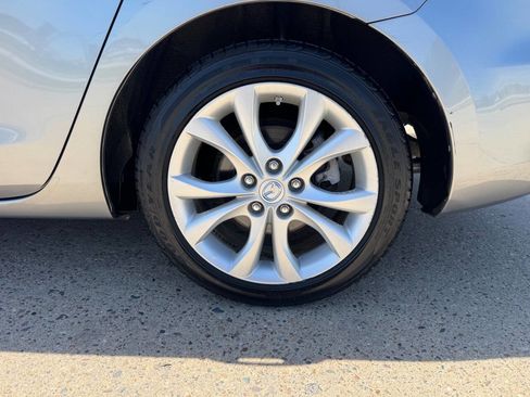 Used 2010 MAZDA MAZDA3 s Sport FWD image 9