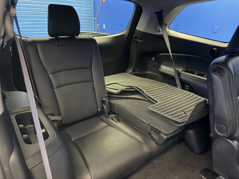 Used 2020 Honda Pilot Touring image 28