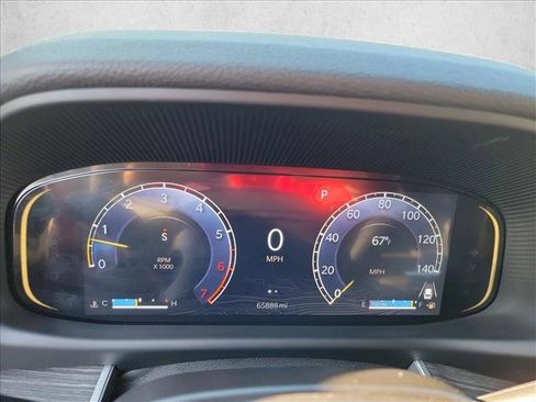 Used 2024 Jeep Wagoneer L Series II w/ Flexible Seating Group RWD image 20