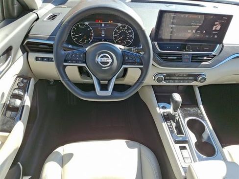 Certified 2023 Nissan Altima 2.5 SL image 12