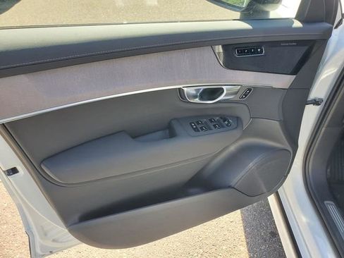 New 2026 Volvo XC90 T8 Ultra w/ Protection Package Premier AWD/4WD image 10