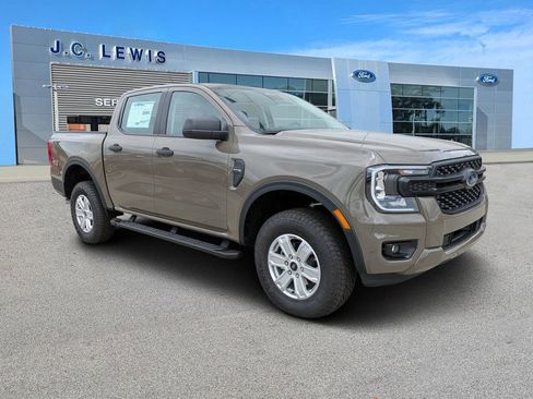 New 2025 Ford Ranger XL image 1