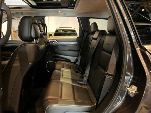 Used 2021 Jeep Grand Cherokee Summit w/ Platinum Series Group image 13