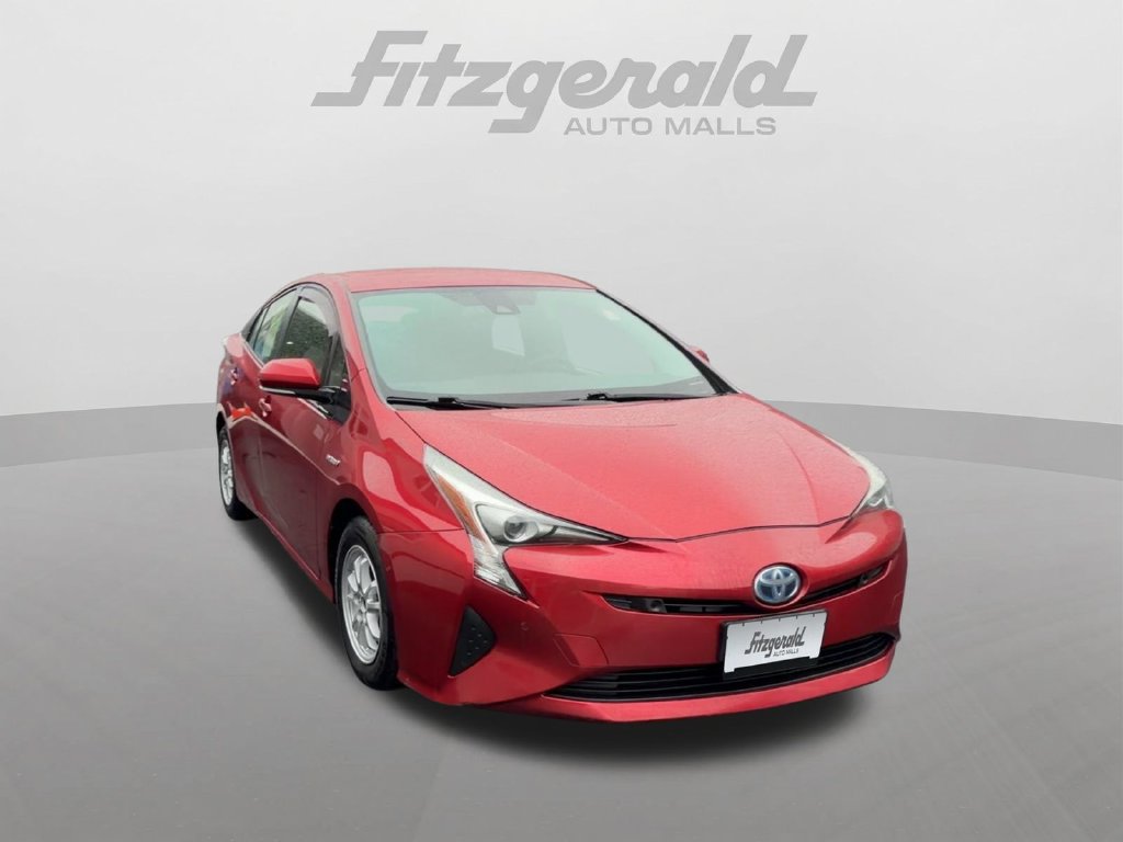 Used 2018 Toyota Prius Two w/ Prius Two Safety Plus Package FWD image 3