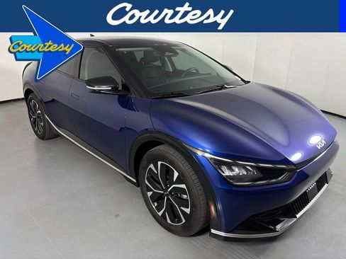 Used 2023 Kia EV6 Wind RWD image 1