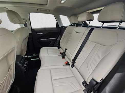 New 2026 Audi Q3 quattro 2.0T AWD/4WD image 12