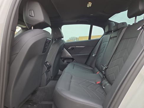 Certified 2025 BMW 530i xDrive image 13