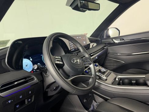 Used 2025 Hyundai Palisade Calligraphy AWD/4WD image 22