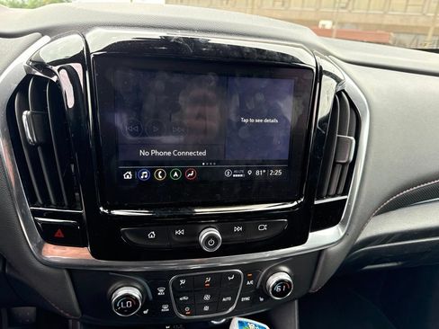 Used 2023 Chevrolet Traverse RS AWD/4WD image 6
