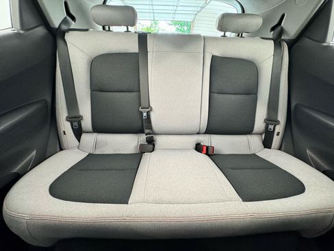 Used 2020 Chevrolet Bolt LT FWD image 29