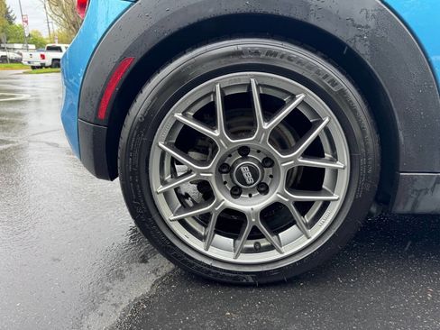 Used 2015 MINI Cooper S FWD image 17