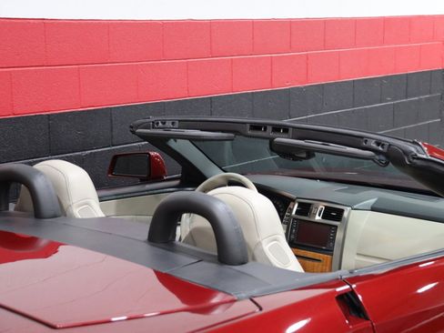 Used 2006 Cadillac XLR image 10
