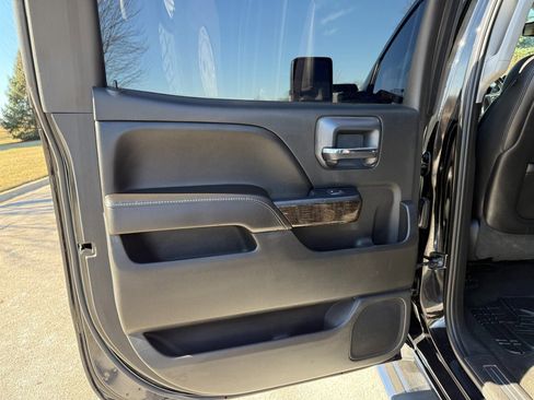 Used 2015 GMC Sierra 2500 Denali image 41