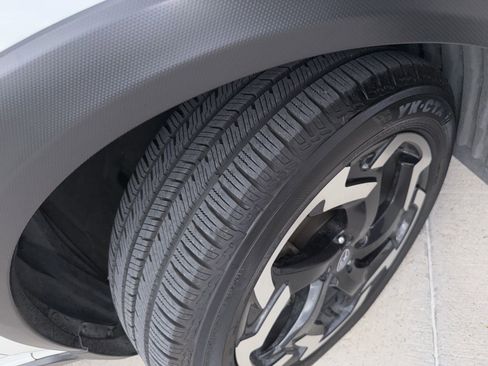 Used 2021 Subaru Crosstrek 2.5i Limited w/ Popular Package #5 image 3