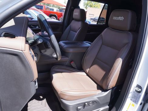 Certified 2021 Chevrolet Tahoe High Country AWD/4WD image 14