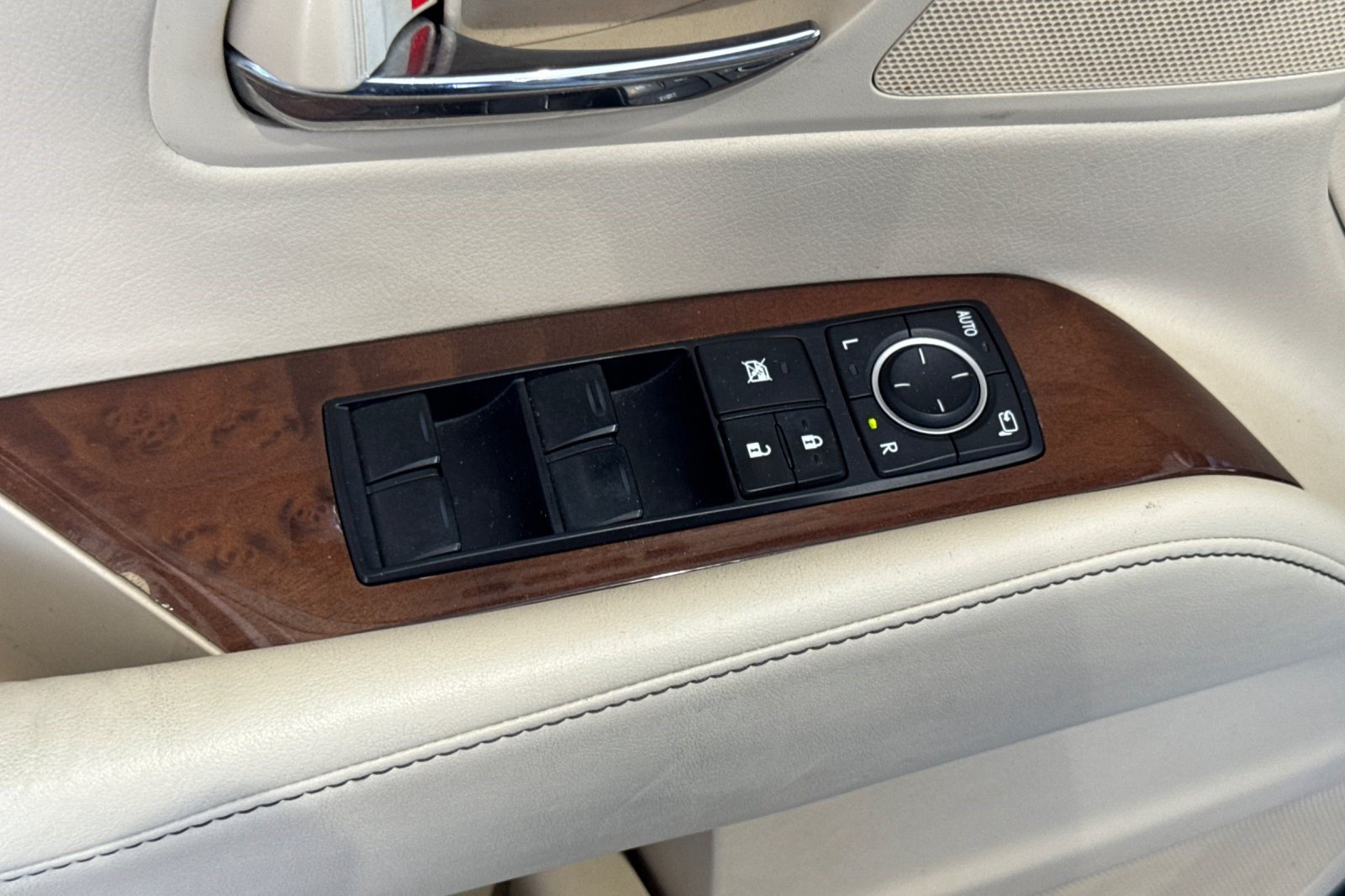 Used 2014 Lexus RX 350 FWD w/ Premium Package image 13
