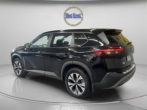 Used 2022 Nissan Rogue SV w/ SV Premium Package AWD/4WD image 3