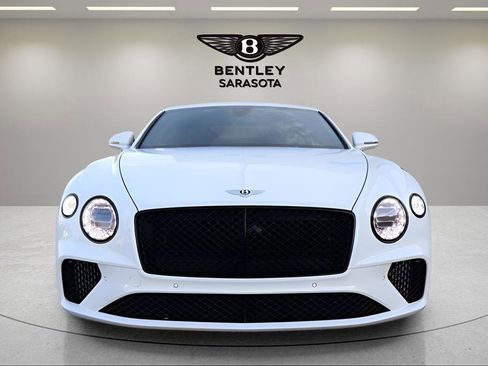 Used 2024 Bentley Continental GT V8 image 11