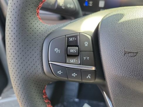 New 2024 Ford Escape ST-Line w/ Tech Pack #1 FWD image 21