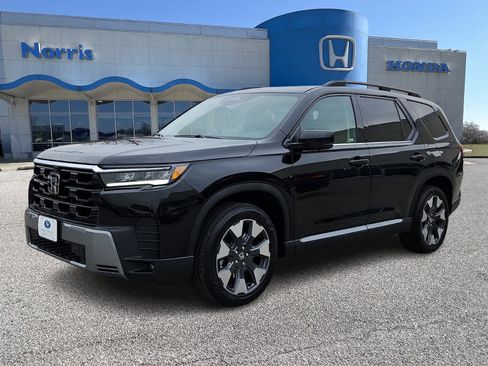 New 2026 Honda Pilot Elite image 2