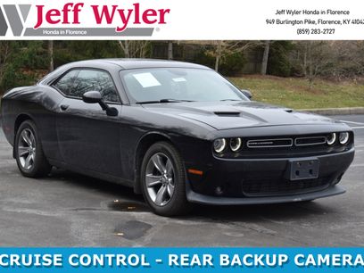 Used 2015 Dodge Challenger SXT