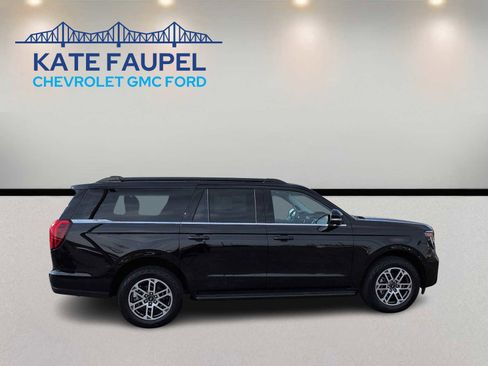 New 2025 Ford Expedition Max Active image 8