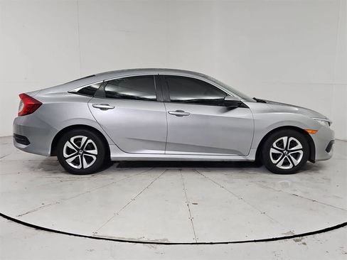 Used 2016 Honda Civic LX image 7