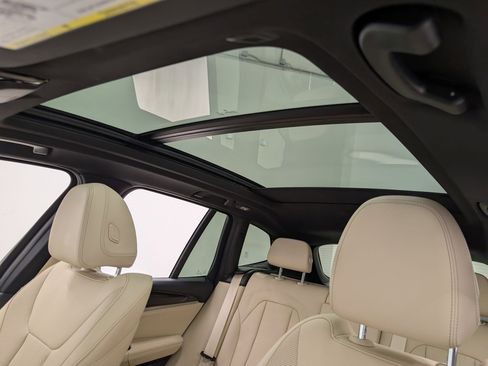 Certified 2022 BMW X3 xDrive30i w/ Premium Package 2 (ZPA) image 16