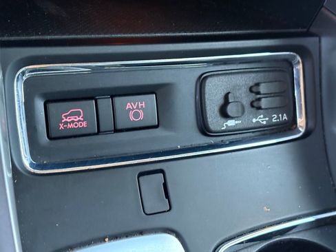 Used 2021 Subaru Ascent Limited w/ Technology Package image 22