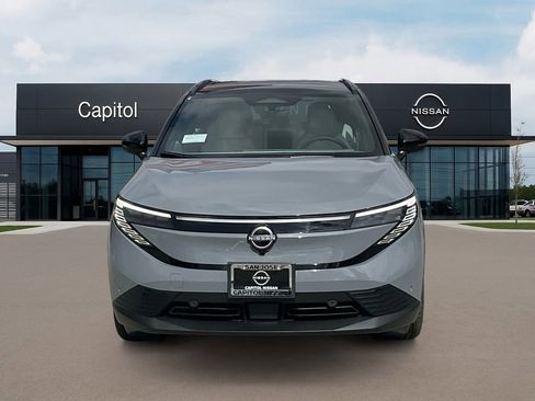 New 2026 Nissan Leaf Platinum+ w/ Cargo Package (Platinum+) image 2