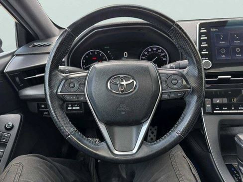 Used 2019 Toyota Avalon XSE FWD image 26
