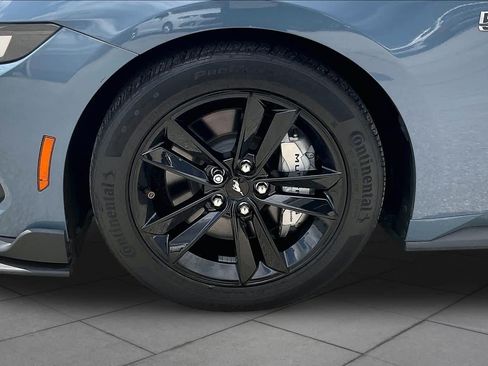 Used 2024 Ford Mustang GT RWD image 10